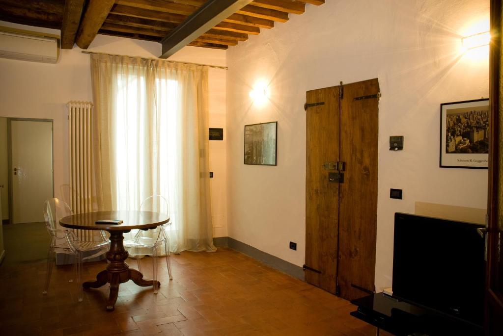 Callegherie 21 Boutique B&B Imola Quarto foto