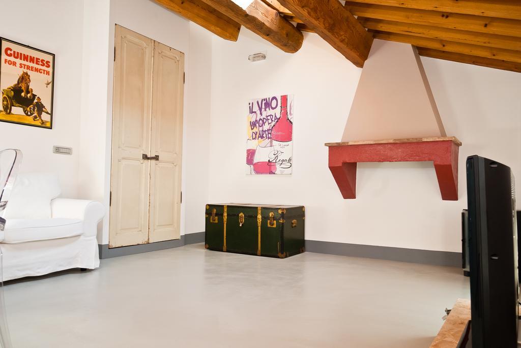 Callegherie 21 Boutique B&B Imola Quarto foto